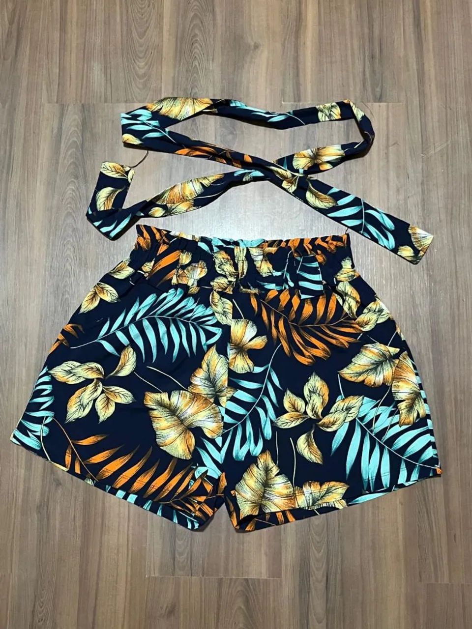 Shorts estampado com cinto feminino M