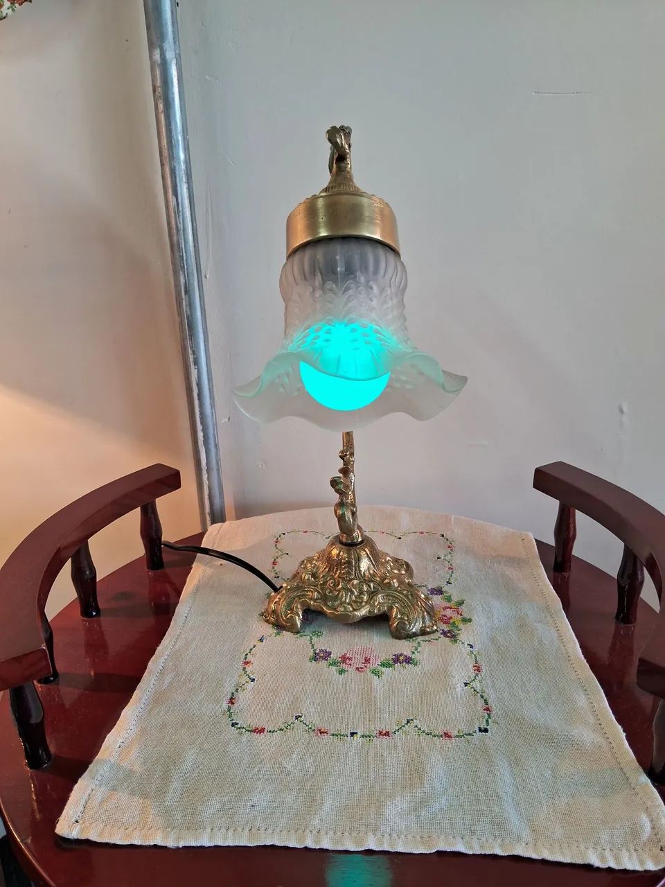 Abajur vintage em bronze maciço  - Foto 4