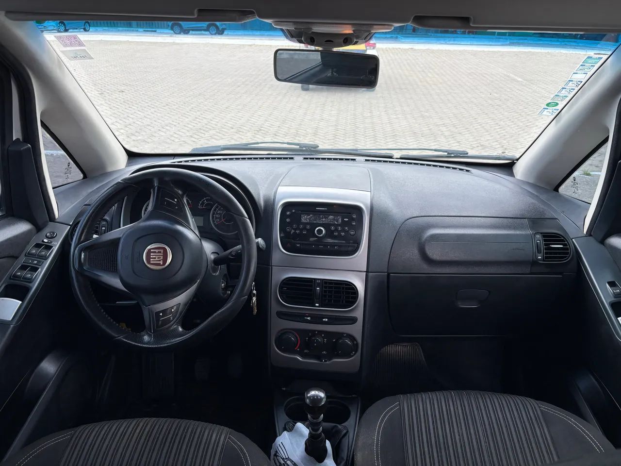 Fiat Idea Essence 1.6 Flex 16V 5P 2016 - Foto 5
