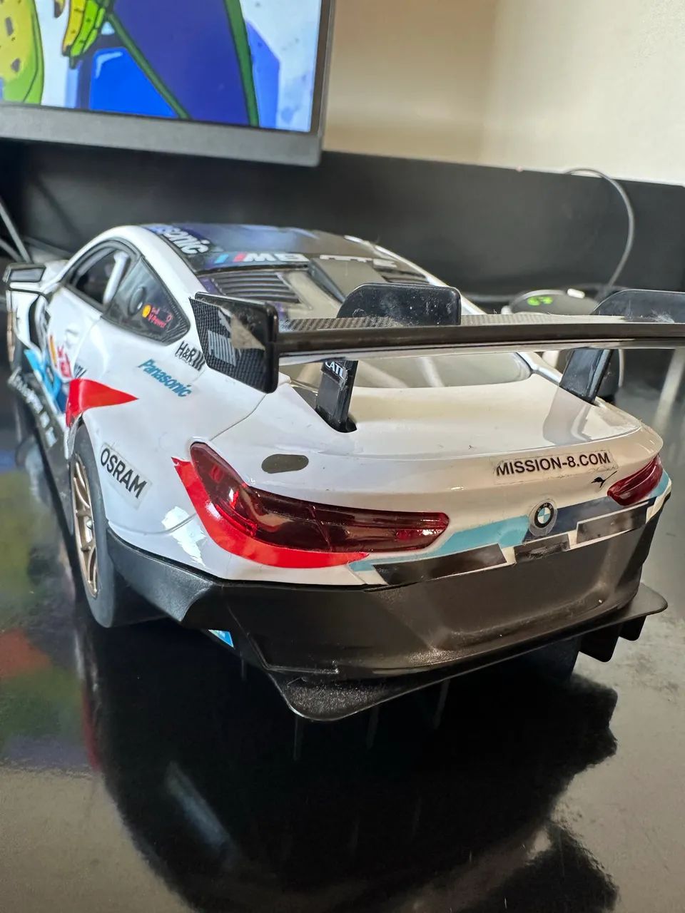 BMW M8 GTE DIY RASTAR 74 peças - Foto 3