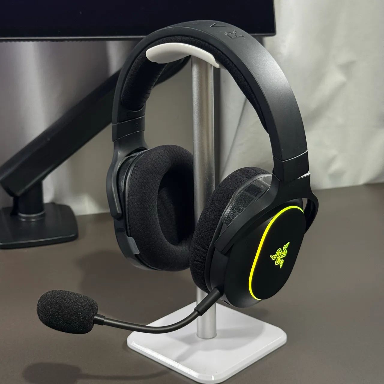 Headset Razer Barracuda X Chroma - NOVO