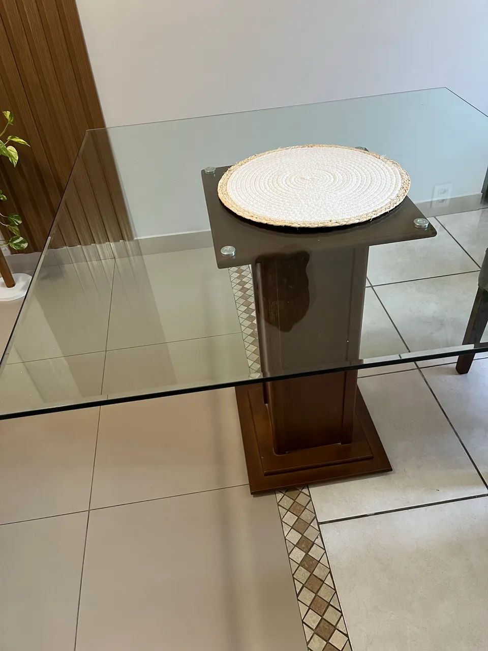 Mesa de vidro sem cadeira - Foto 2