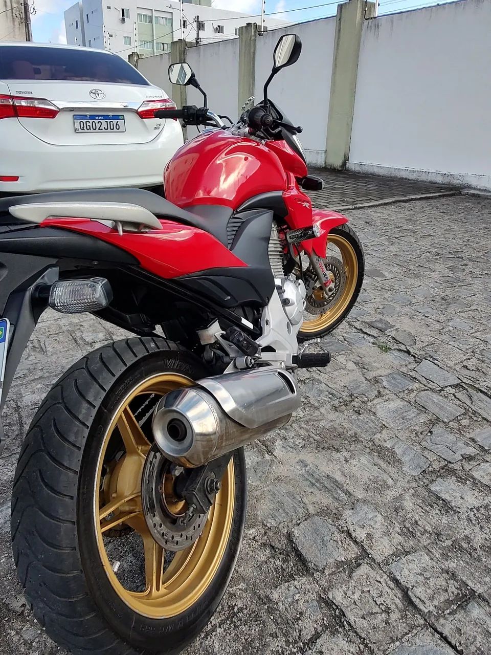 CB 300R 2015 - Foto 3