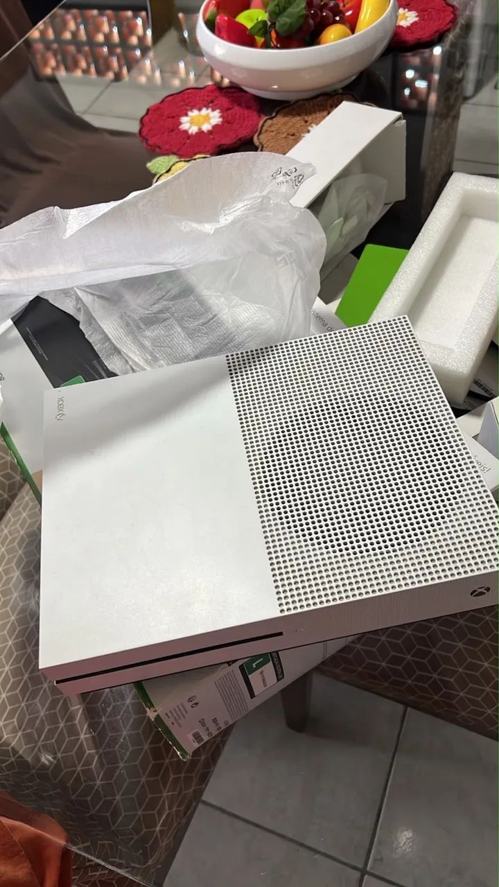 Vendo Xbox one S