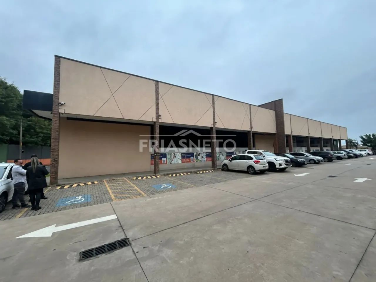 Salão Comercial para alugar em Piracicaba