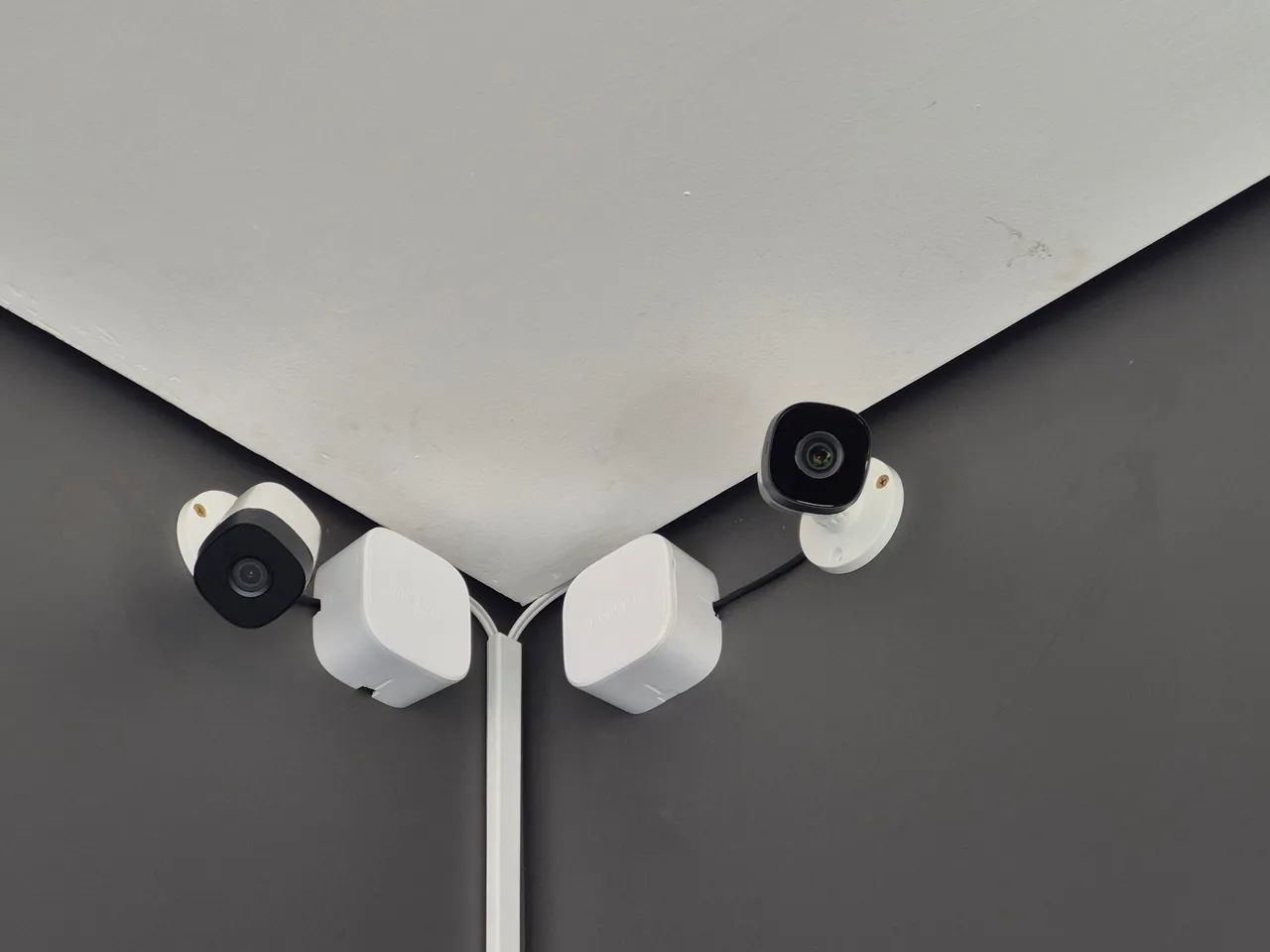 Kit 4 câmeras com dvr Intelbras  - Foto 2