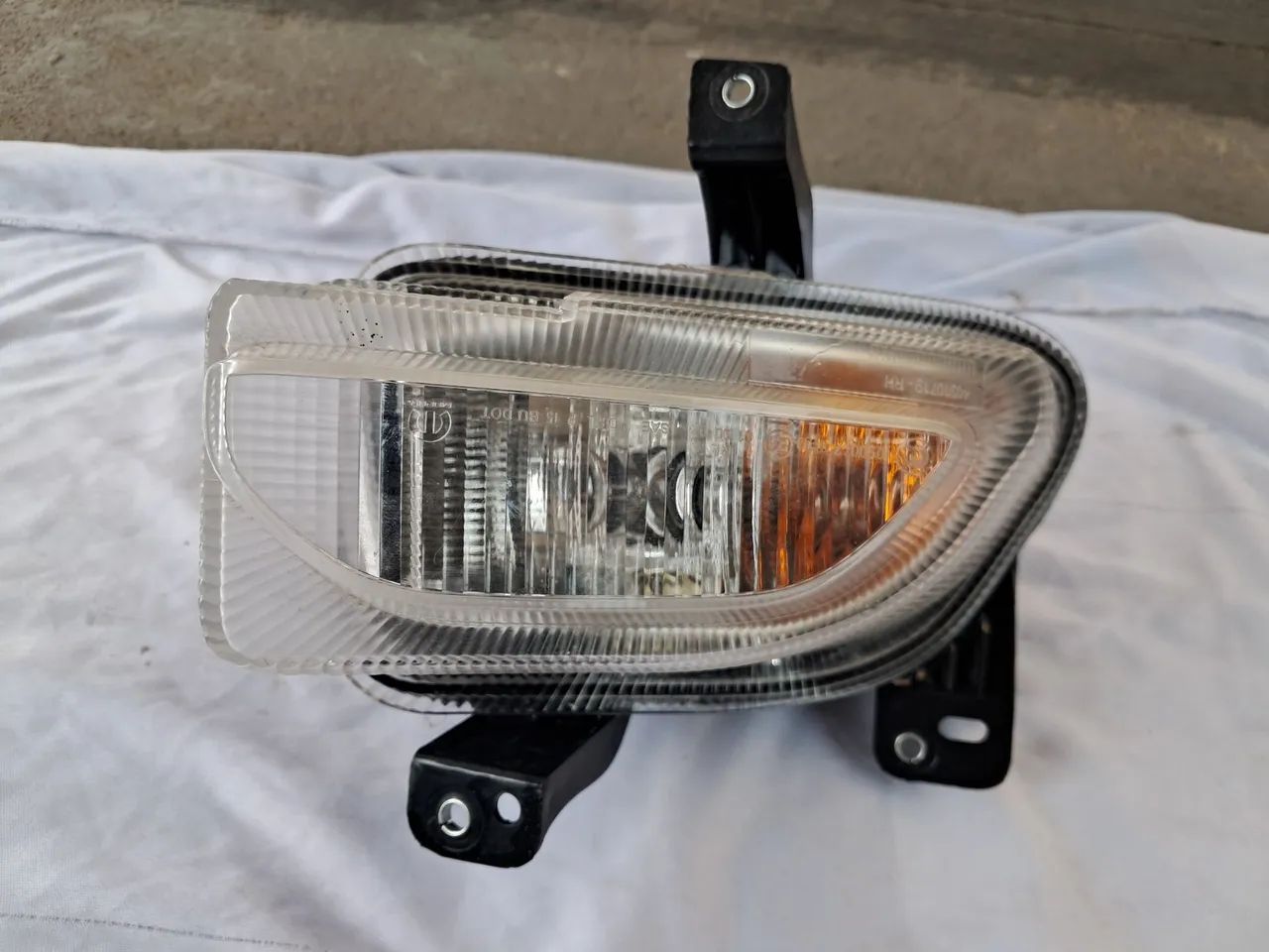 Seta Renegade lado direito