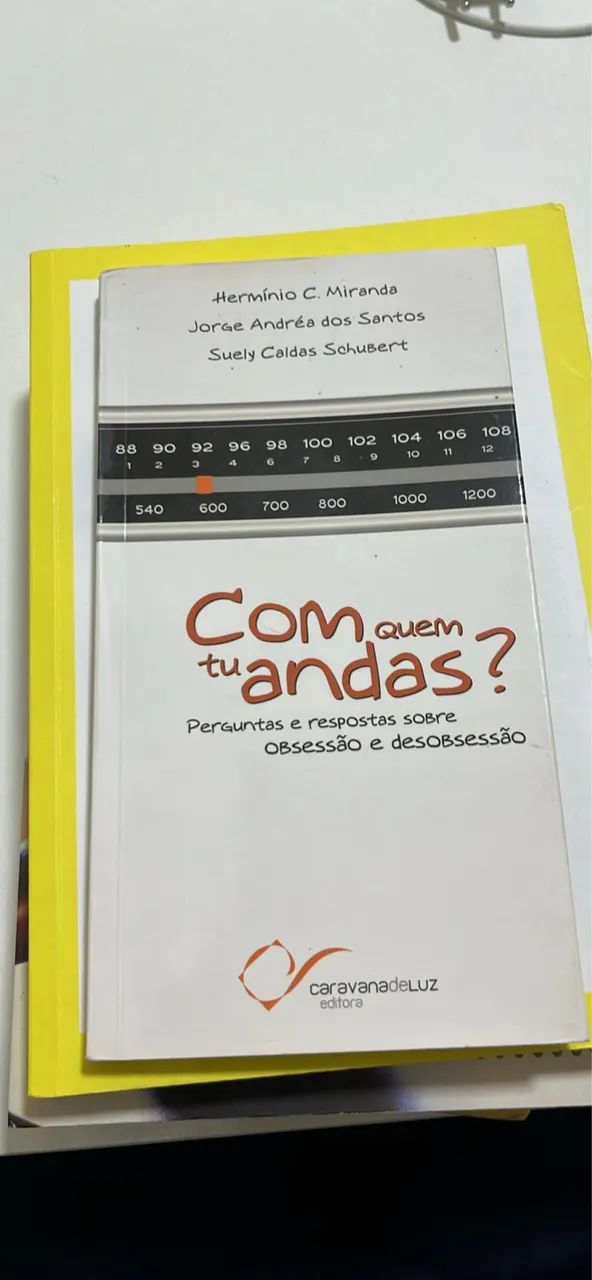Lote com 5 Livros Variados  - Foto 3