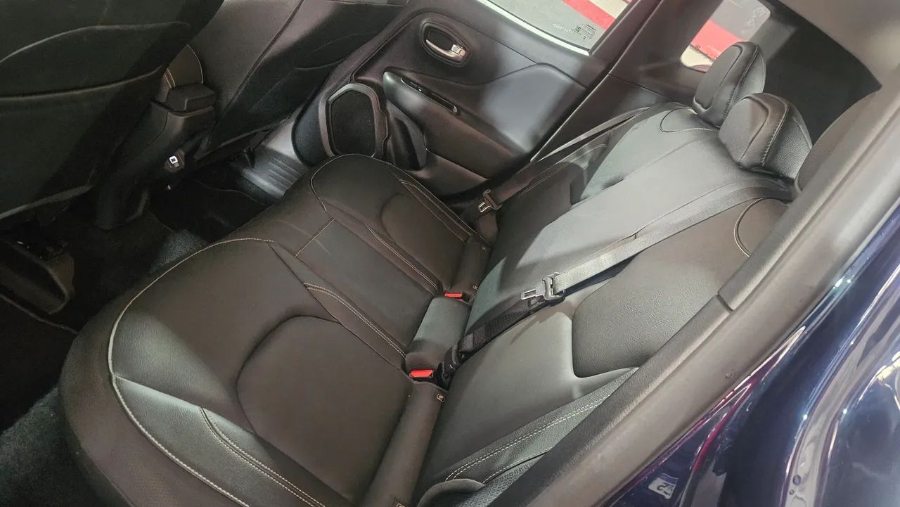 Jeep Renegade Long. T270 1.3 TB 4x2 Flex Aut., foto 10 de 20