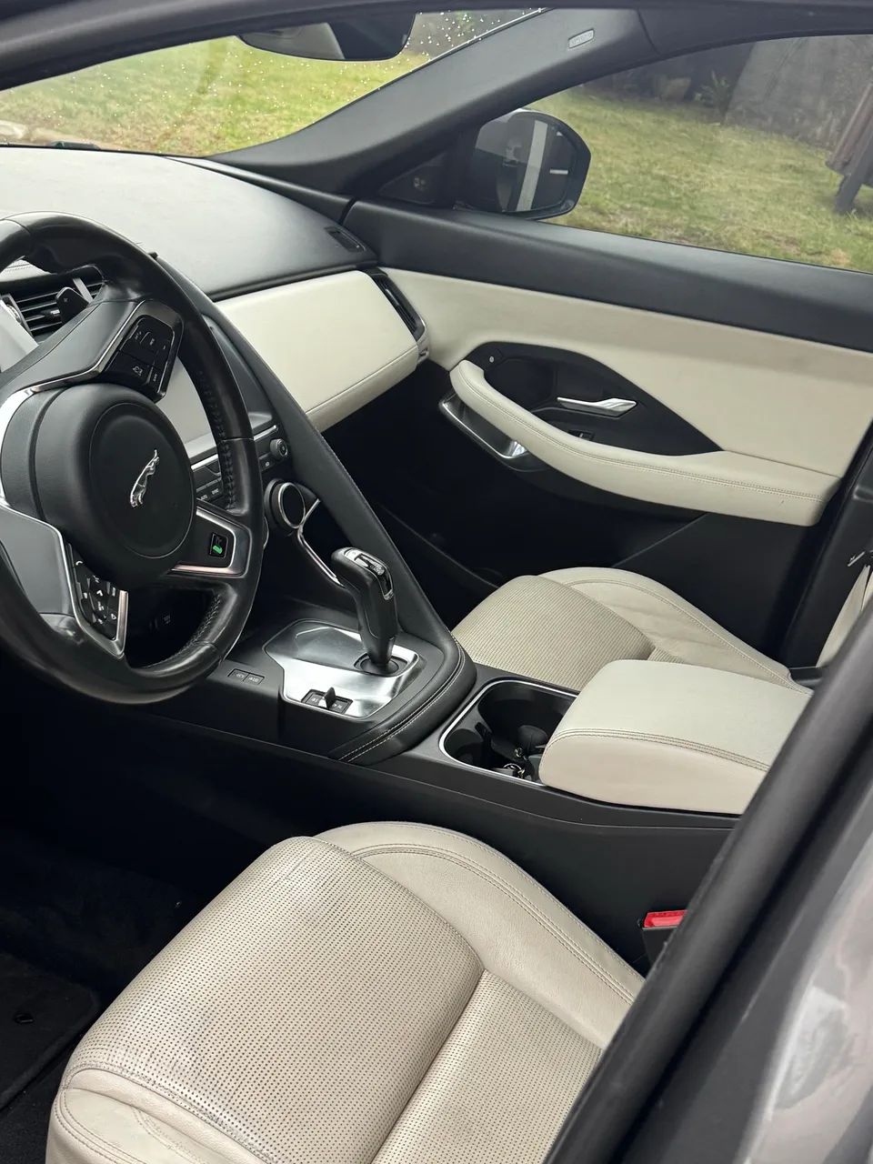Jaguar E-Pace R-dynamic S 2.0 AWD 249cv Aut. 2019 - Foto 3