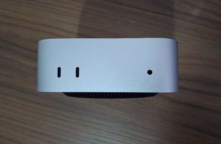 Mac Mini M4 16GB RAM 512GB SSD - Computadores e Desktops - Velha