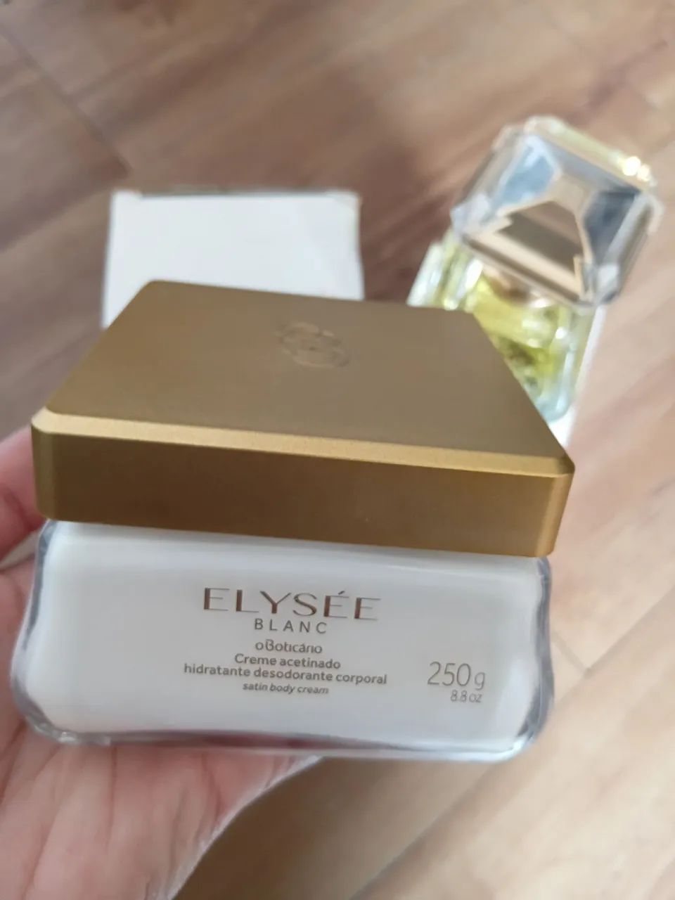 Kit Elysée Blanc O Boticário - Eau de Parfum (50ml) + Creme Acetinado (250g) - Foto 2