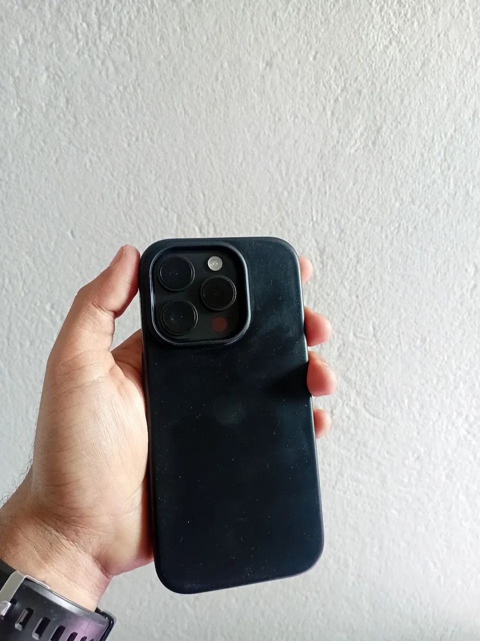 IPhone 15 Pro - Foto 2