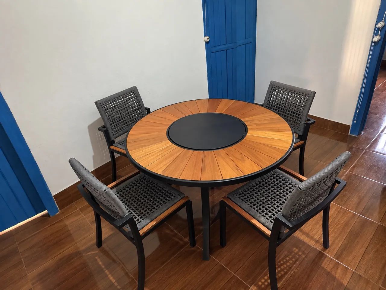 MESA DE 4 CADEIRAS DE CORDA NAVAL.  - Foto 2