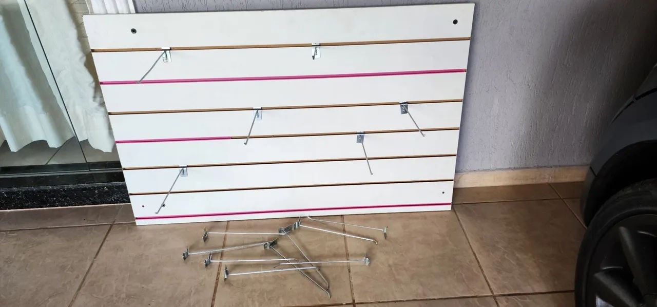 Painel canelado MDF com ganchos - Foto 3