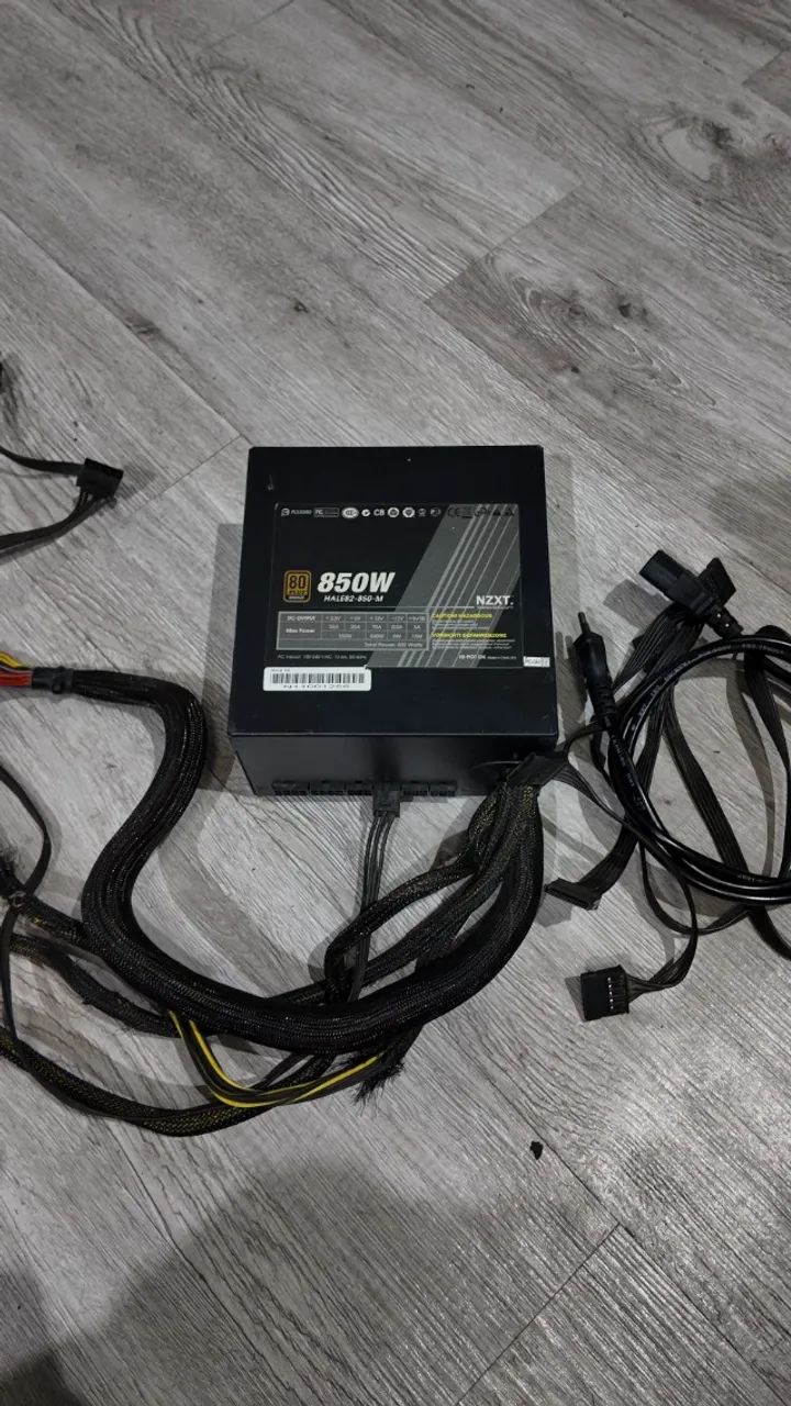 Fonte 850w NZXT HALE82 80 Plus
