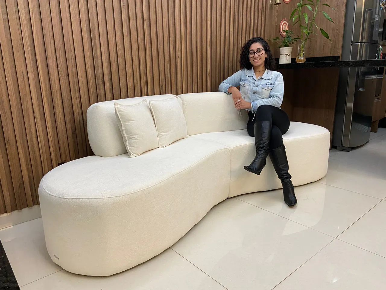 Sofá Living Curvo 250cm Recepção Novo Boucle  - Foto 3