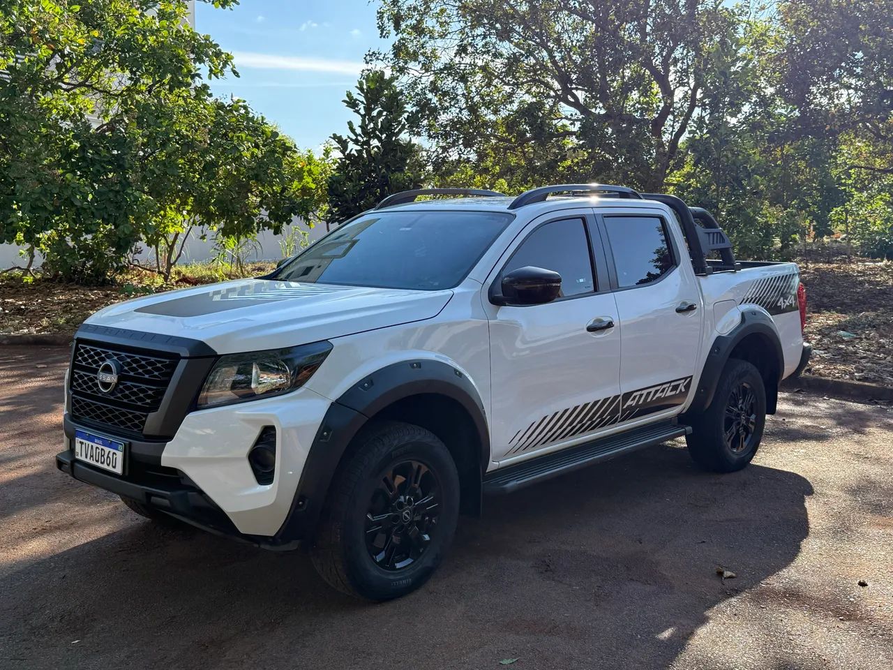 Nissan Frontier Attac.cd 4X4 2.3 Bi-TB Die. AUT 2025 - Foto 4
