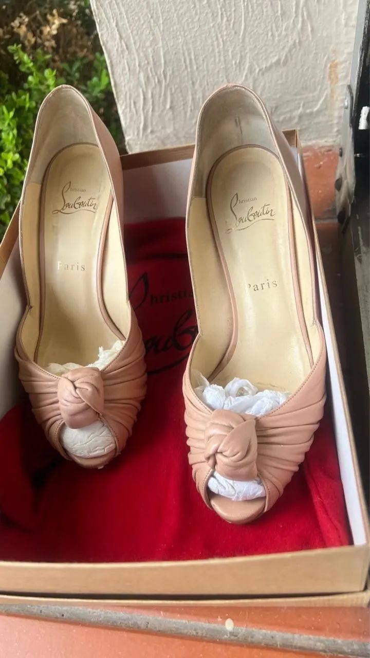 Peep Toe Christian Louboutin Nude Original Elegante 37BR