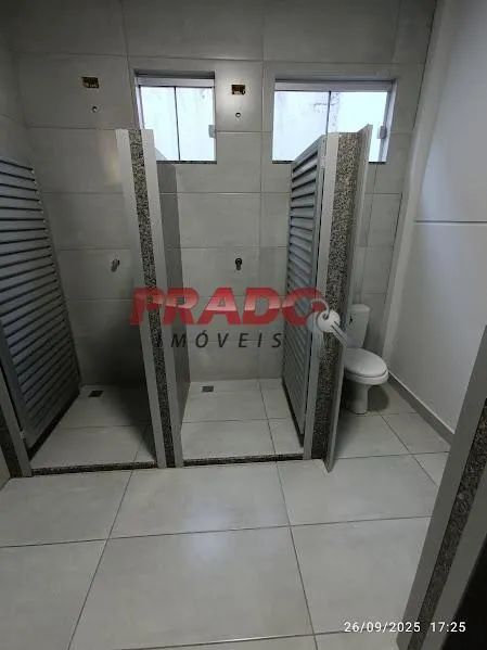 Aluguel / Salão comercial com 520m² contrução - Avenida Brasil - Zona 05 - Foto 5