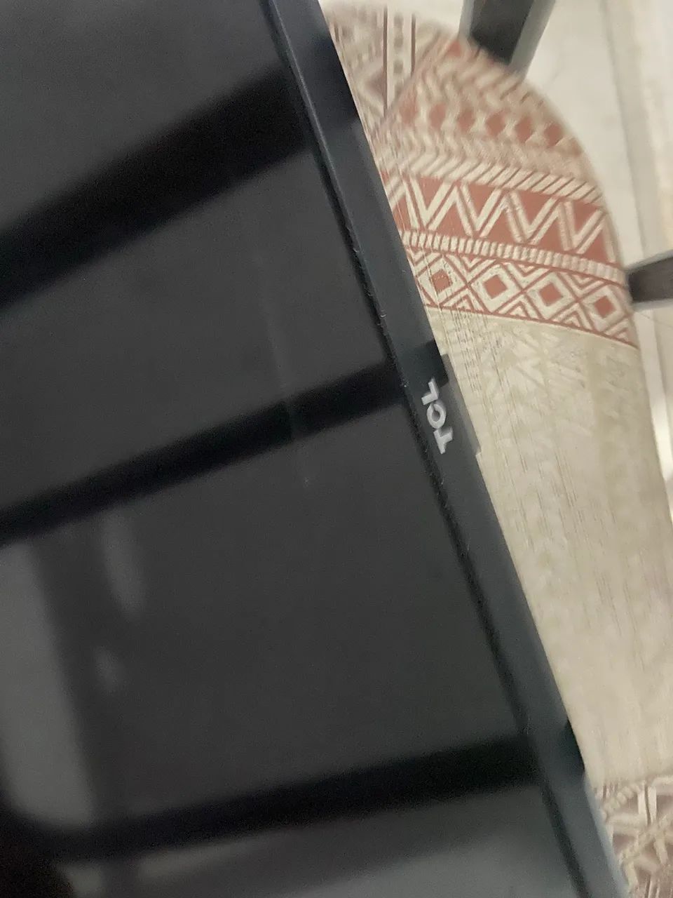 TV 42 Polegadas Com Defeito Na Tela (Peças)