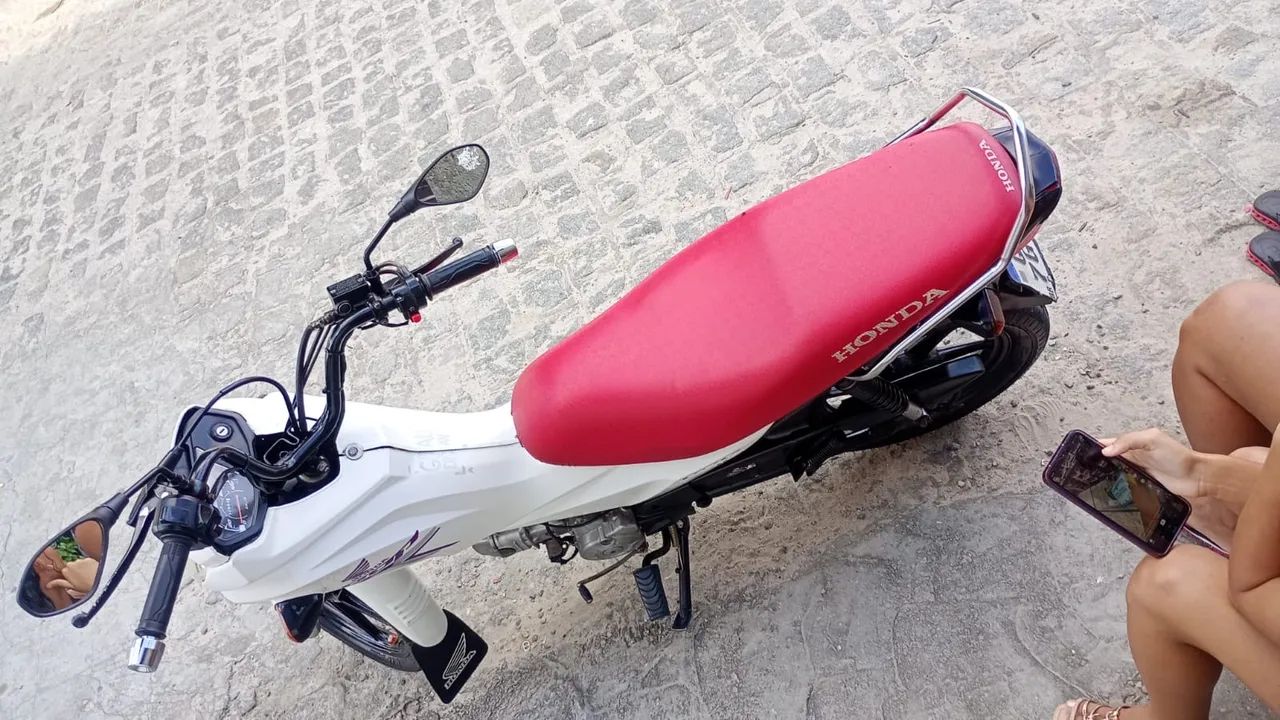 Vendo pop 110i com partida de leilão só pegar e andar - Foto 3
