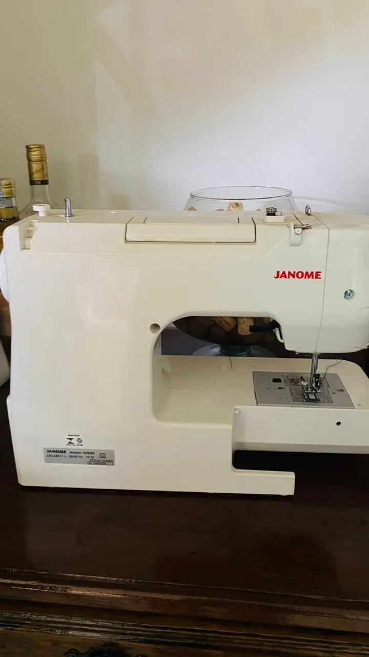 Máquina de costura Janome 1030MX - Foto 5