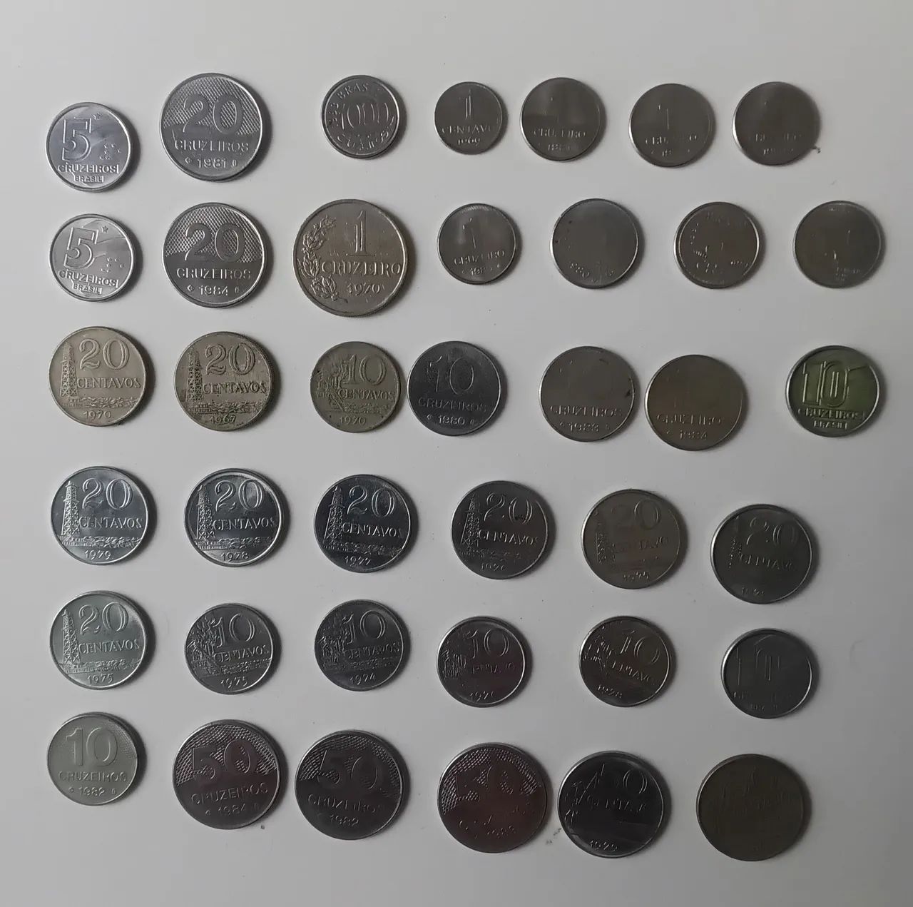 Lote de 40 Moedas Antigas Raras