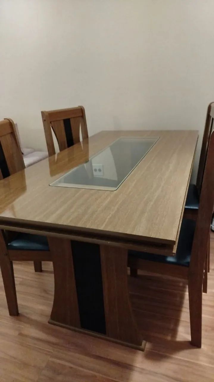 Mesa de jantar com 4 cadeiras  - Foto 3