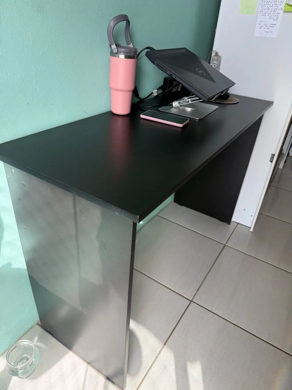 Mesa escritório escrivaninha preta MDP - Foto 2