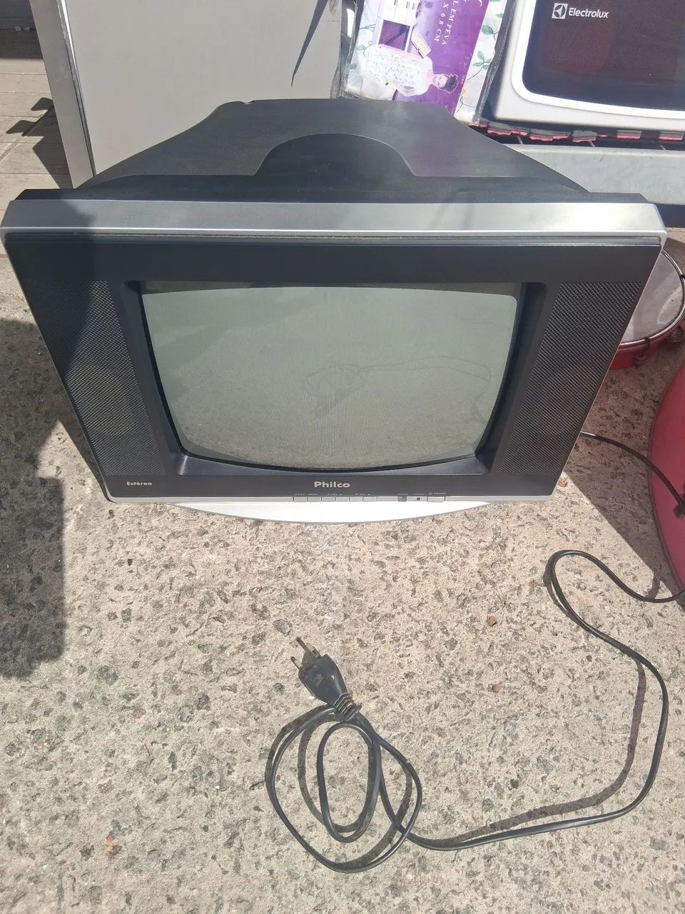 Tv pequena boa para vídeo game  e colorida - Foto 2