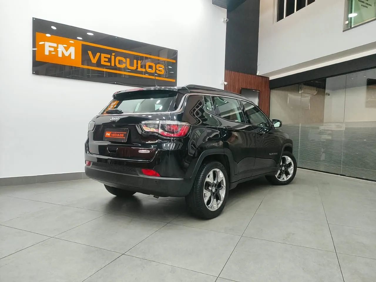 Jeep Compass Longitude 2.0 4X2 Flex 16V Aut. 2019 - Foto 5