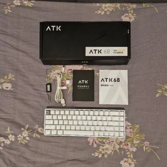 Teclado Magnético ATK68