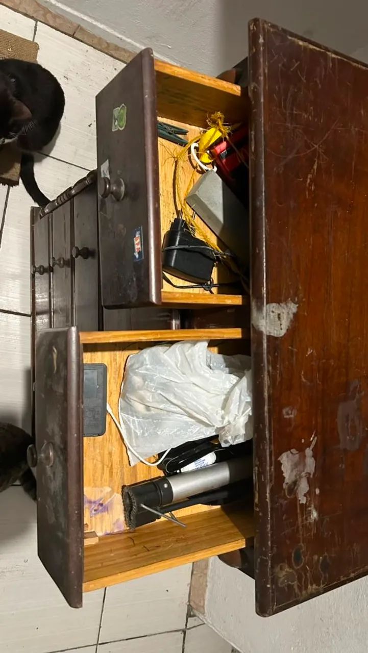 CÔMODA ANTIGA PARA RESTAURAÇÃO  - Foto 3