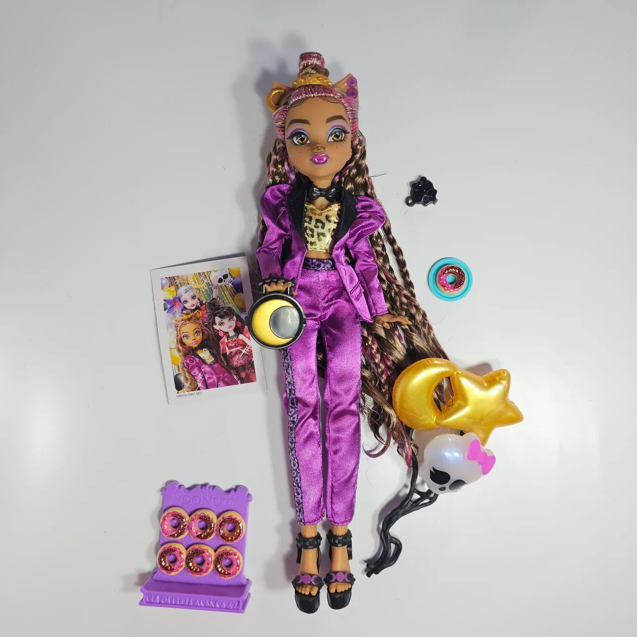 Clawdeen Monster Ball completa 