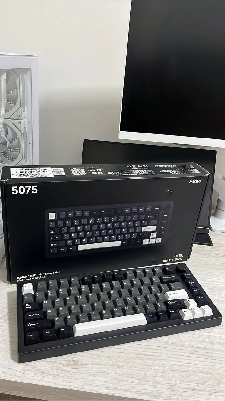 TECLADO AKKO 5075
