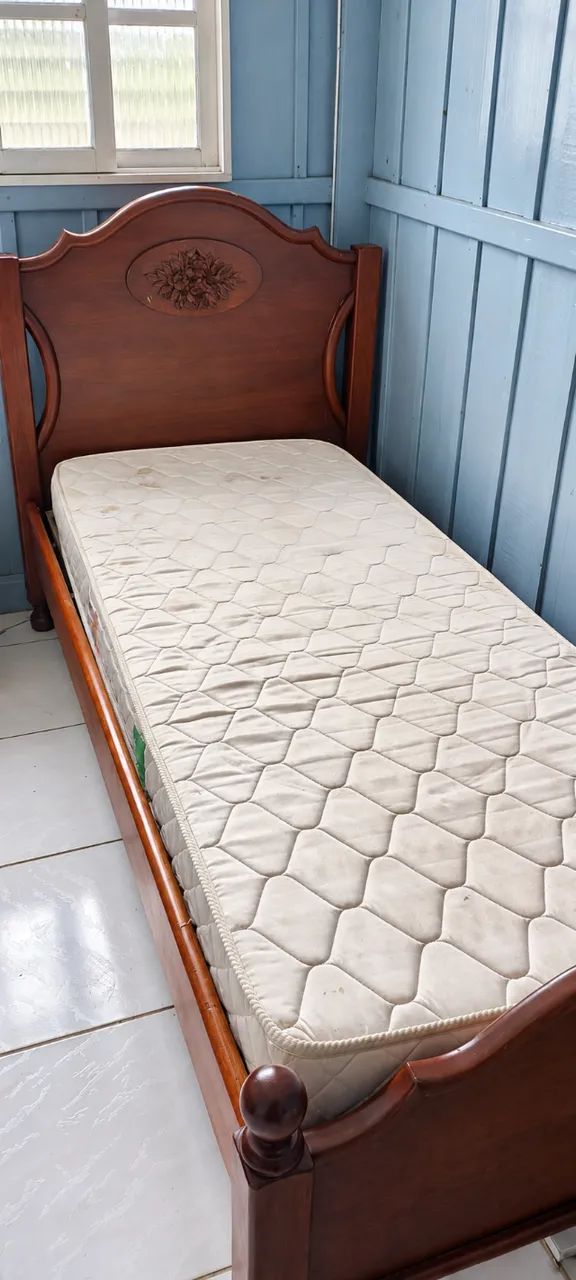 Cama solteiro de madeira - precinho pra vender hoje - Foto 4