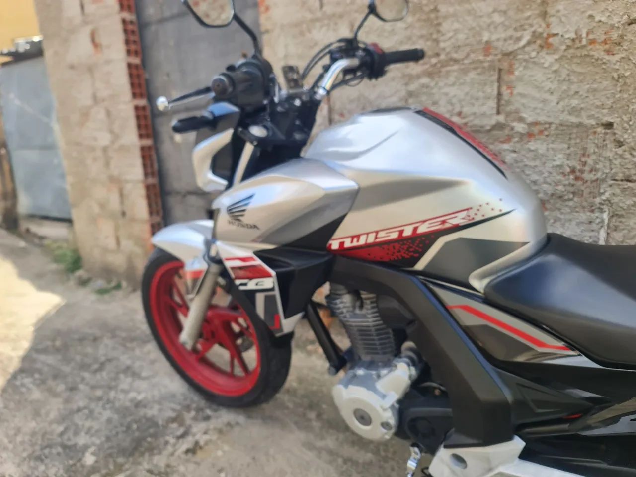 Cb 250cc 2021 - Foto 2