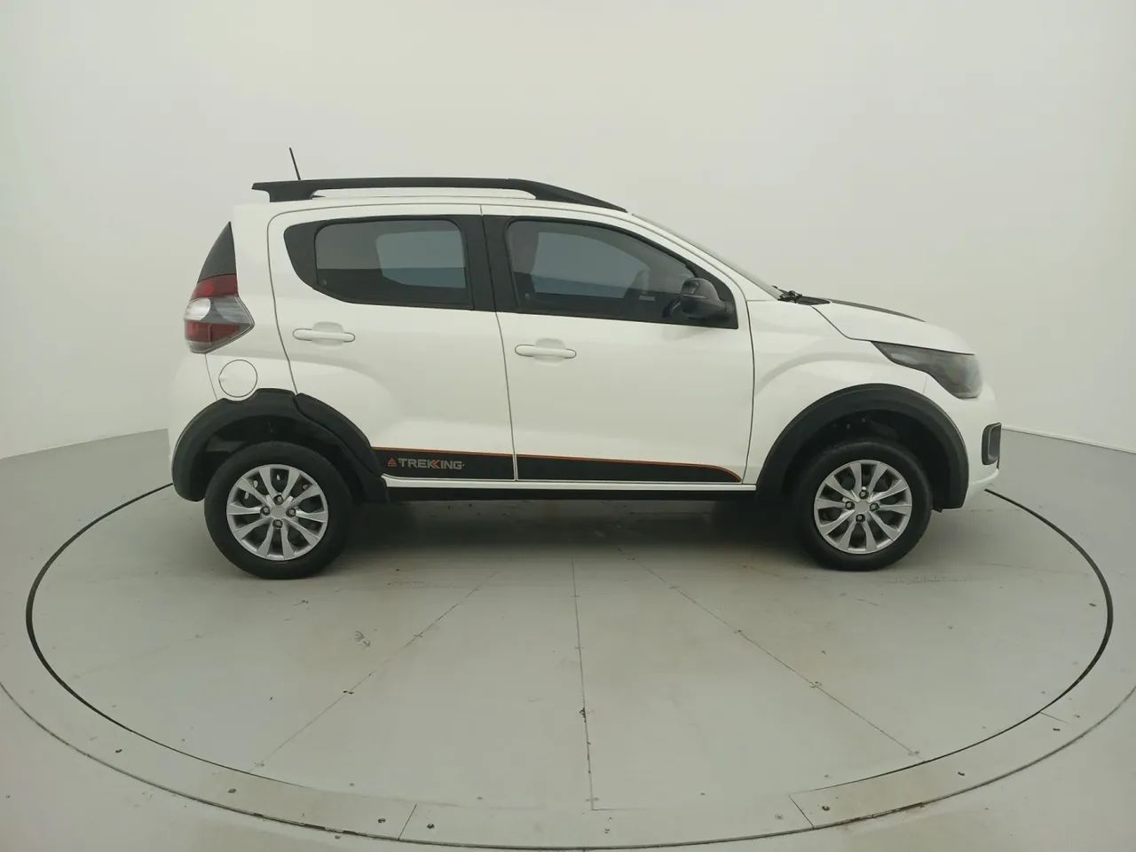 Fiat Mobi TREKKING 1.0 Flex 5p., foto 6 de 18