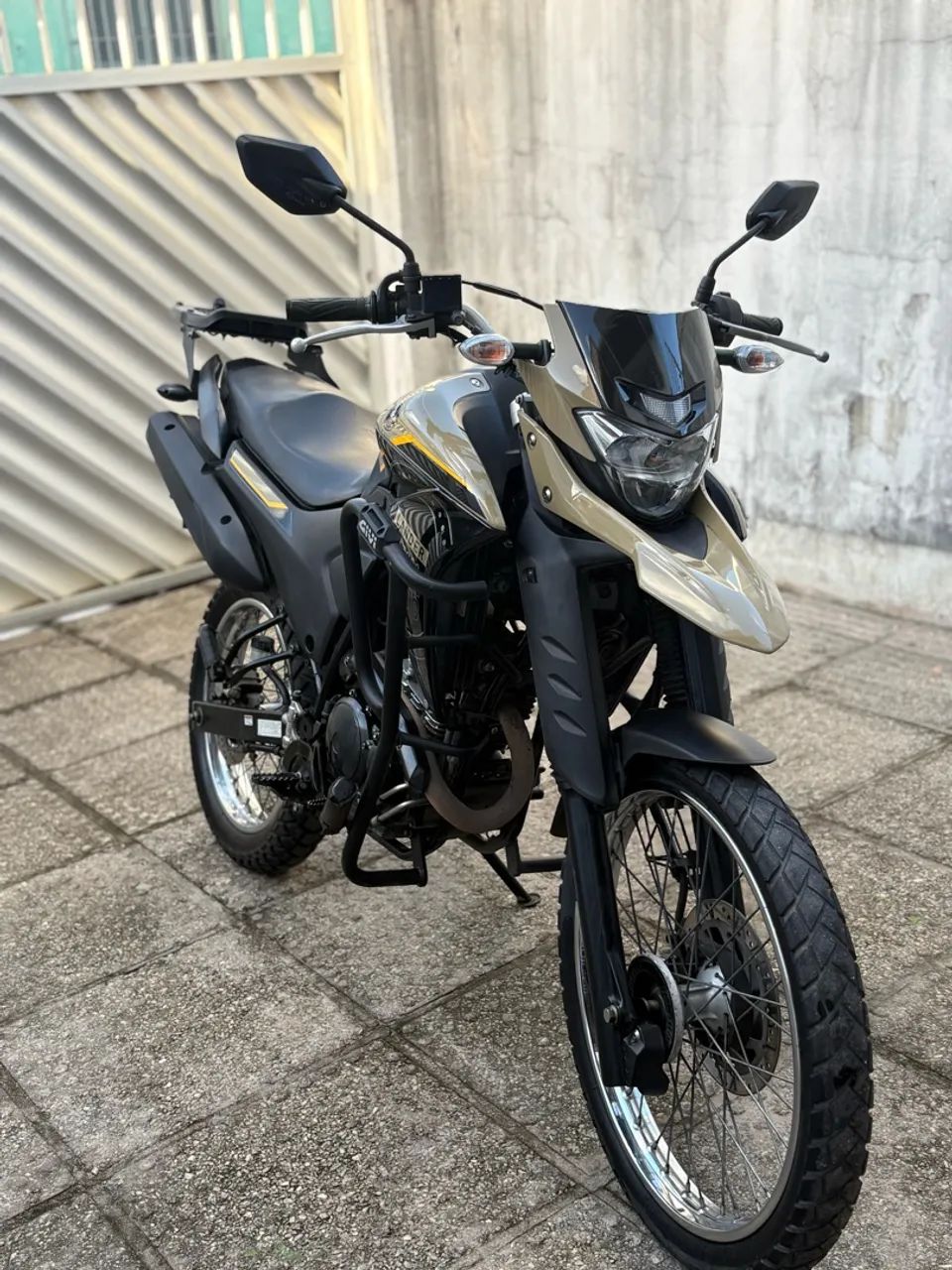 Lander 250 - Foto 2
