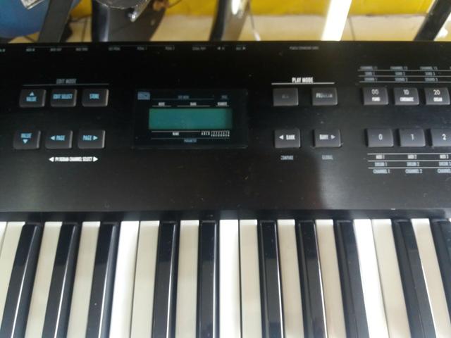 Teclado Arranjador alesis QS7 - Foto 4