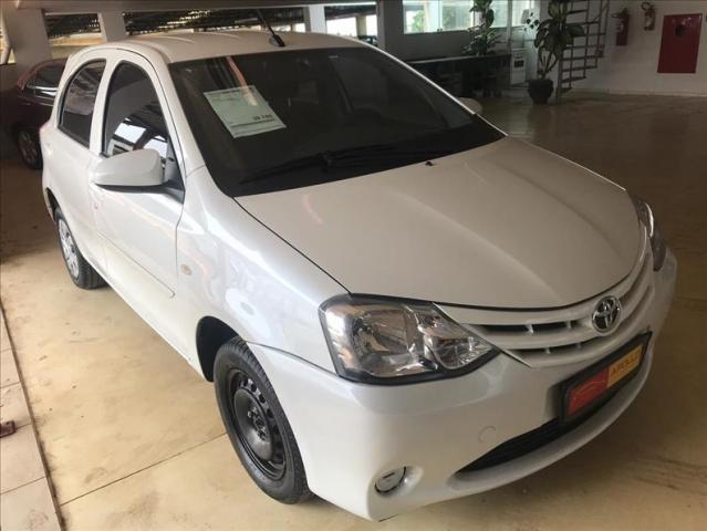 Toyota Etios 1.3 x 16v - Foto 3