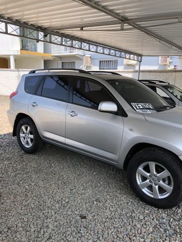 Rav 4 2008. 4x4. Automática