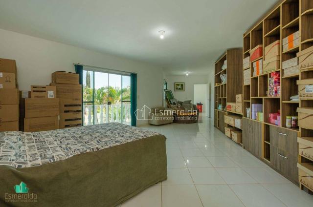 Casa com 5 suítes em condomínio. aceita permuta por apartamento. linda vista para um vale - Foto 17