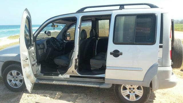Doblo 1. 8 8v Adv 8 lugares no doc.