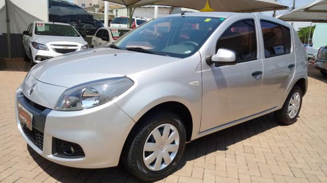 Renault Sandero Expression 1.0 Flex 2014 Completo - Foto 2