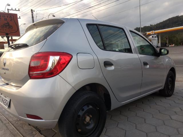 Sandero 1.0 completo - Foto 4