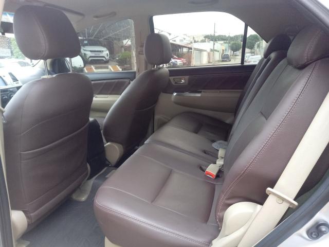 HILUX SW4 2014/2015 2.7 SR 4X2 16V FLEX 4P AUTOMÁTICO - Foto 3