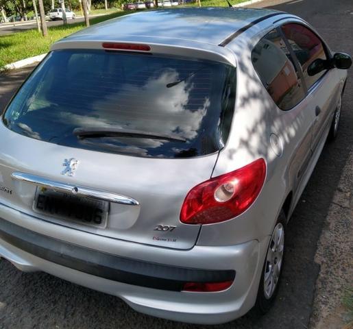 Peugeot 207 1.4 X-line 2011 com manual e chave reserva baixo km - Foto 5