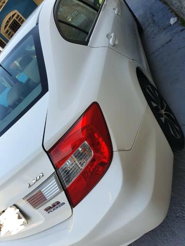 Honda Civic 2015 LXR Flex Branco - Completo - Foto 11